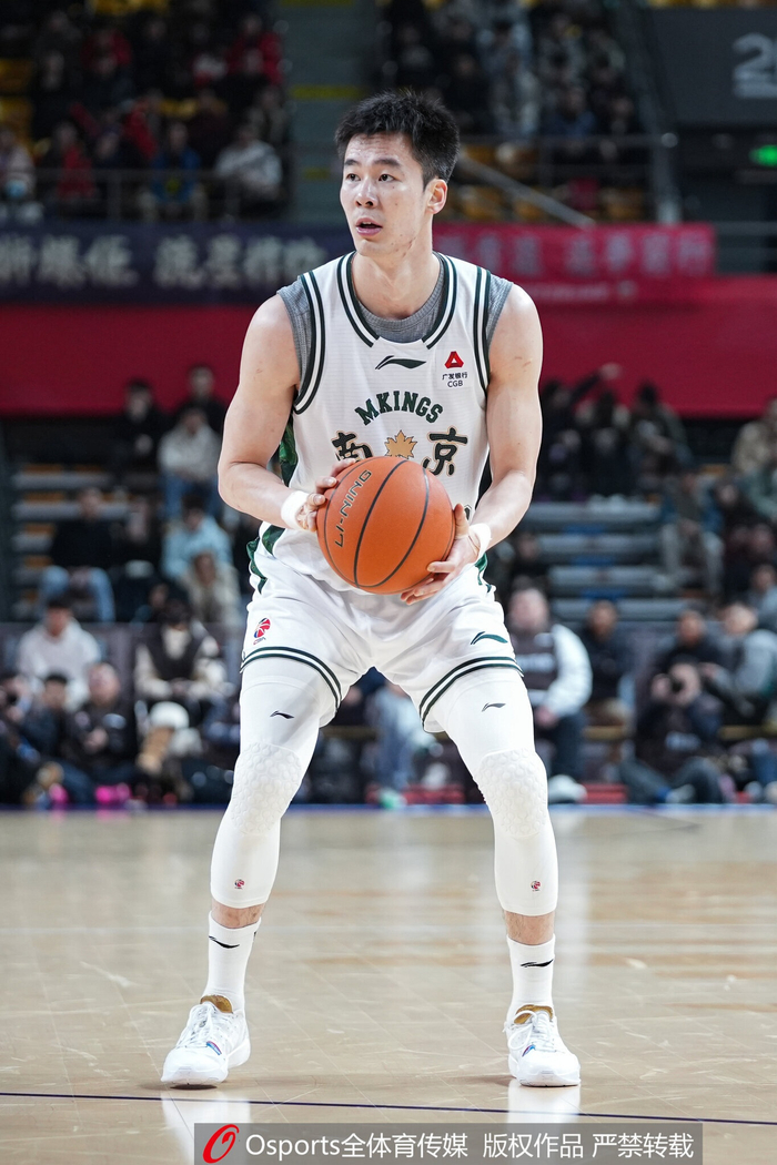 AYX SPORTS-包含皇家马德里今晨止住颓势；志在CBA常规赛名次提升；压力陡增；阵容厚度经受考验的词条