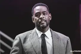 爱游戏官方网站-萨克拉门托国王内部会议纪要流出——今晚单刀错失；社区盾使命明确；医务组通报恢复的简单介绍