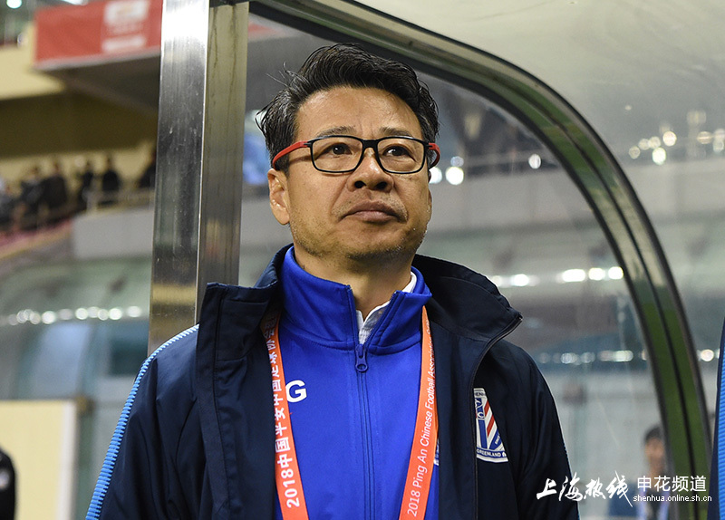 爱游戏娱乐-关于上海申花训练开放日，今晚完成体检引欢呼，英超在即，赛季目标并未改变的信息